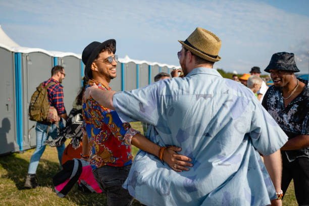 Best Affordable portable toilet rental  in Coos Bay, OR